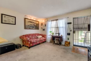 Photo #2: 6013980 Listing