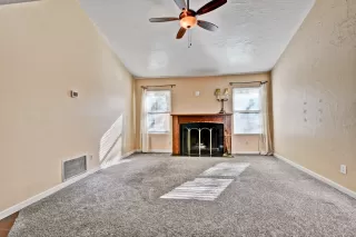 Photo #5: 6014068 Listing 