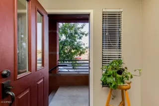 Photo #5: 6014276 Listing