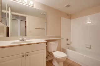 Photo #4: 6014507 Listing