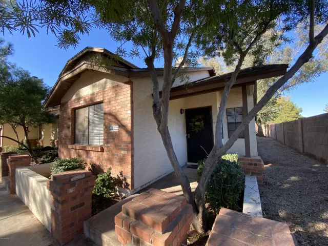 MLS: 6014590 Condo For Sale