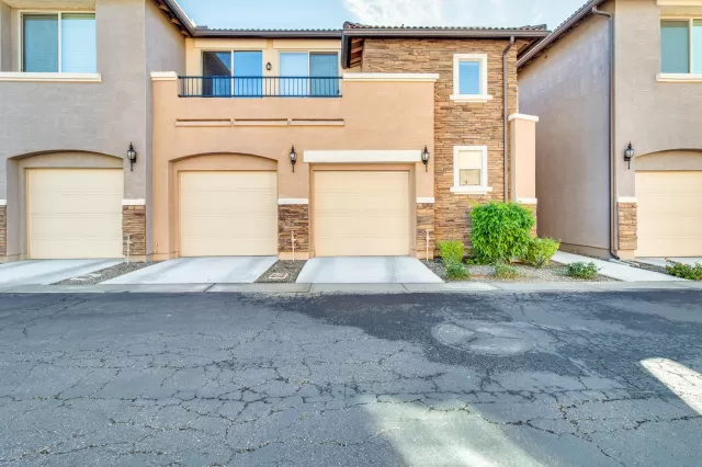 MLS: 6014592 Condo For Sale