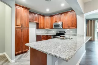 Photo #1: 6014592 Listing 