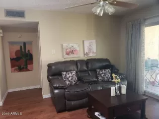 Photo #5: 6014616 Listing