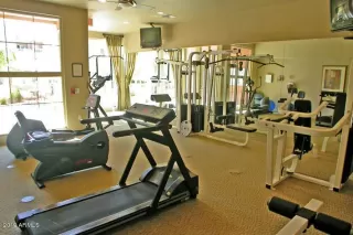 Photo #5: 6014692 Listing