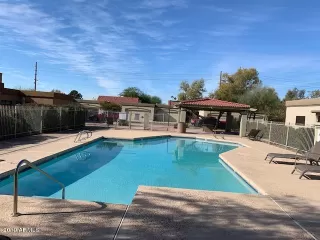 Photo #5: 6014826 Listing