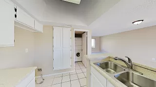 Photo #6: 6015297 Listing