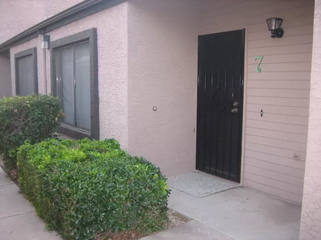 MLS: 6015712 Condo For Sale