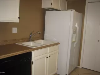 Photo #5: 6015712 Listing