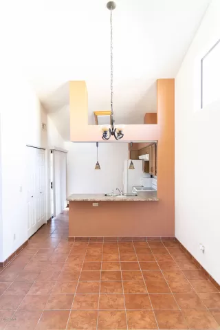 Photo #3: 6016060 Listing