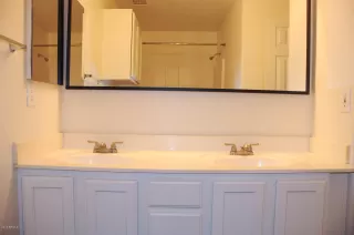 Photo #6: 6016062 Listing