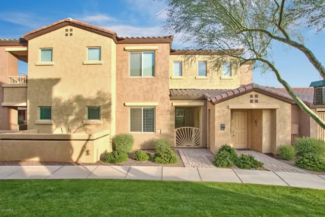 MLS: 6016143 Condo For Sale