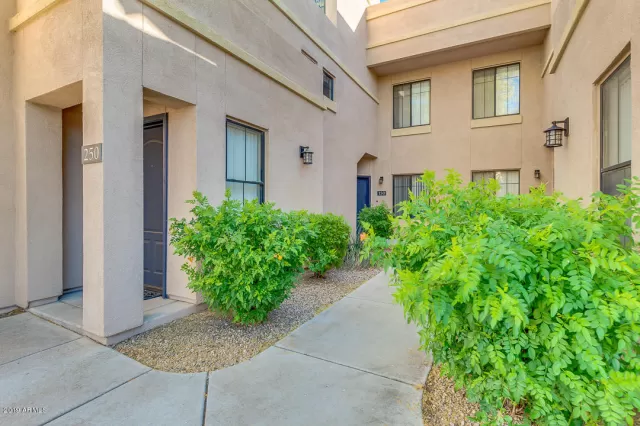 MLS: 6016376 Condo For Sale