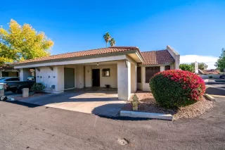 Photo #2: 6016406 Listing 