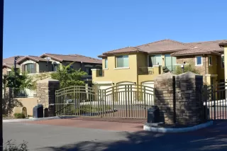 Photo #2: 6016484 Listing