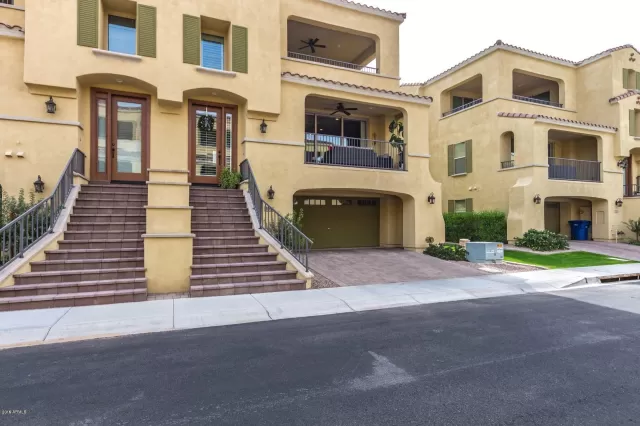 MLS: 6016733 Condo For Sale