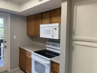 Photo #2: 6016946 Listing 