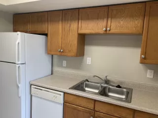 Photo #5: 6016946 Listing 