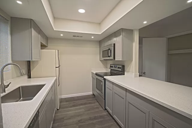 MLS: 6017153 Condo For Sale