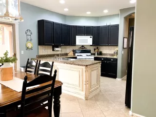 Photo #3: 6017305 Listing