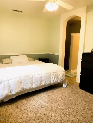 Photo #4: 6017305 Listing