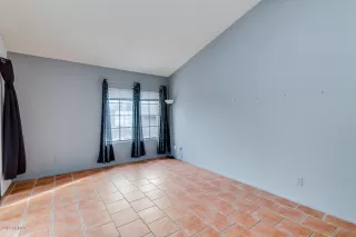 Photo #2: 6017539 Listing