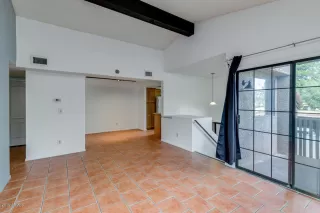 Photo #4: 6017539 Listing