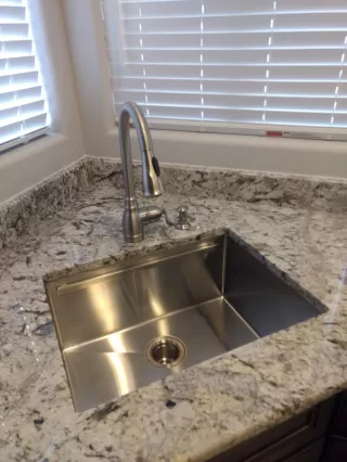 Photo #6: 6017541 Listing