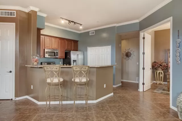 MLS: 6017670 Condo For Sale