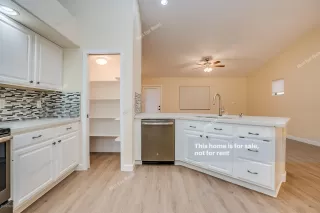 Photo #5: 6018177 Listing 