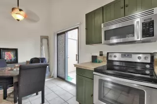 Photo #6: 6018264 Listing