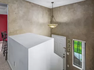 Photo #2: 6018355 Listing