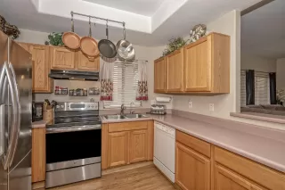 Photo #6: 6018409 Listing