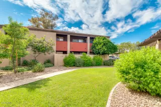 Photo #3: 6018431 Listing