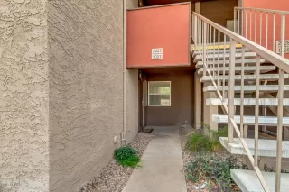 Photo #5: 6018431 Listing