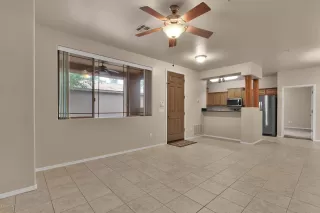 Photo #4: 6018547 Listing