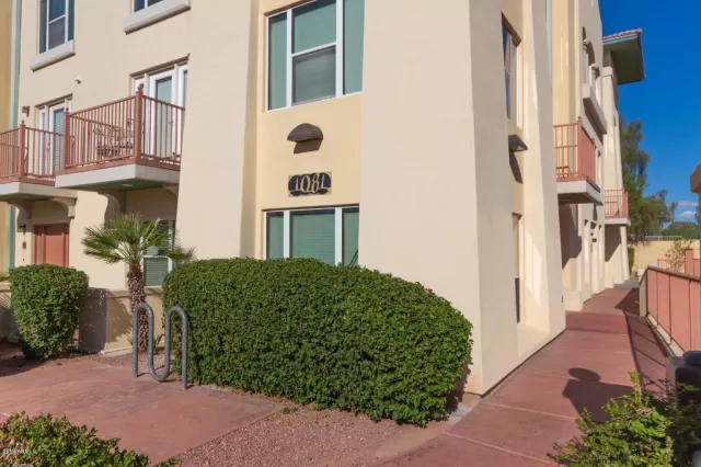 MLS: 6018581 Condo For Sale