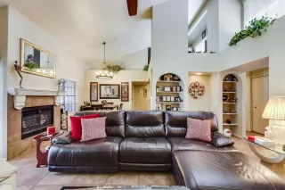 Photo #2: 6018630 Listing