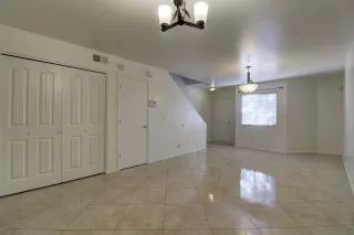 Photo #2: 6018633 Listing