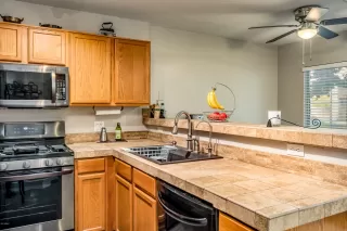 Photo #2: 6018723 Listing 