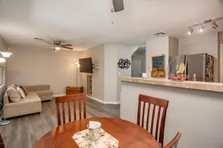 Photo #5: 6018723 Listing 