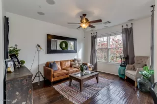 Photo #2: 6018911 Listing 