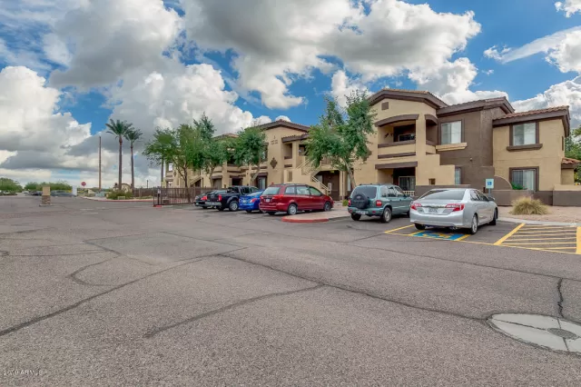 MLS: 6018990 Condo For Sale