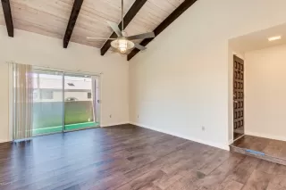 Photo #3: 6019007 Listing