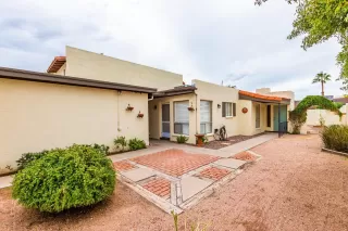 Photo #3: 6019080 Listing