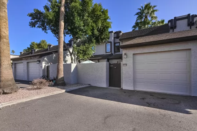 MLS: 6019195 Condo For Sale