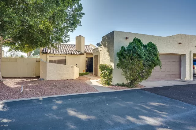 MLS: 6019258 Condo For Sale