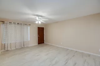 Photo #4: 6019265 Listing