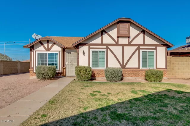 MLS: 6019527 Condo For Sale