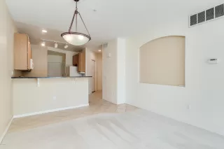 Photo #6: 6019645 Listing 